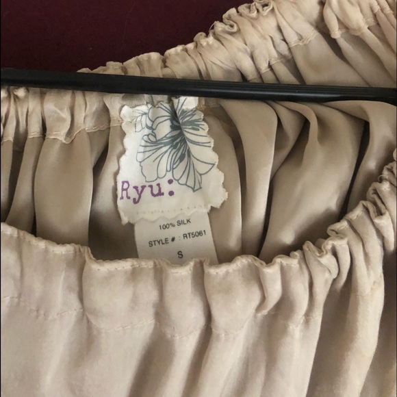 Blouse - Picture 3 of 7